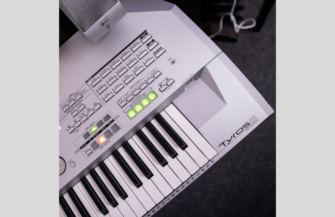 Used Yamaha Tyros 2 Keyboard With MS02 Speakers (SN:GBRXT2807) - Image 9